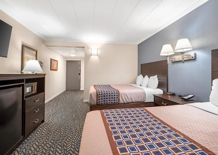 Econo Lodge Hicksville - Long Island