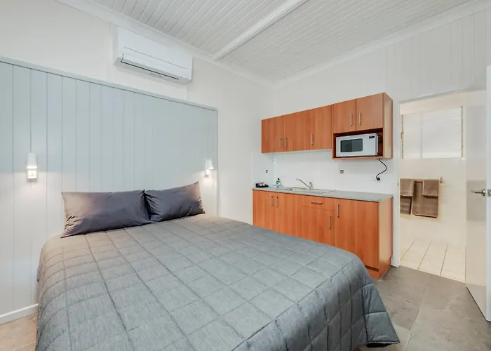 Bundaberg Coral Villa Motor Inn