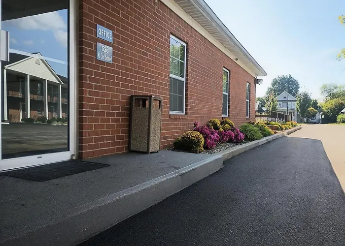 Bourbon Capital Inn