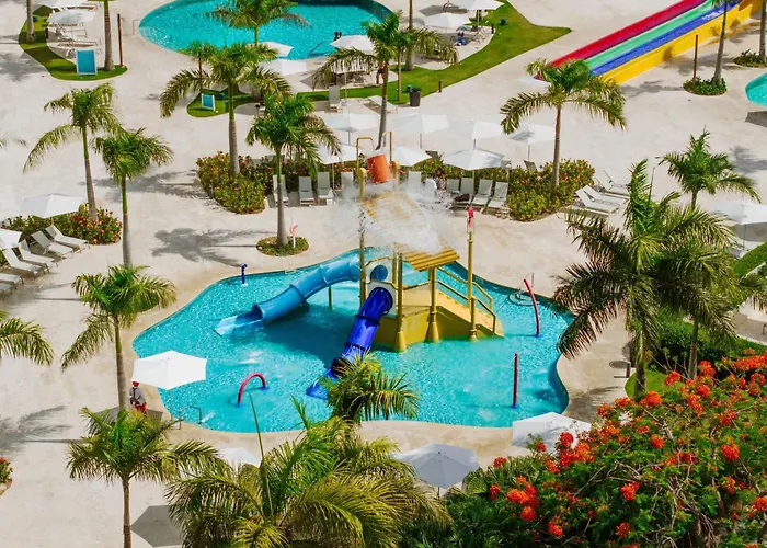 Wyndham Alltra Punta Cana All Inclusive Resort