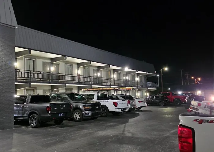 Inn Of Lenoir Motor Lodge