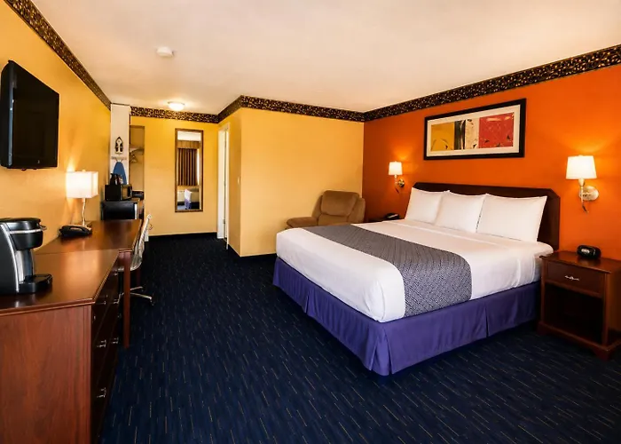 Country Inn Sterling