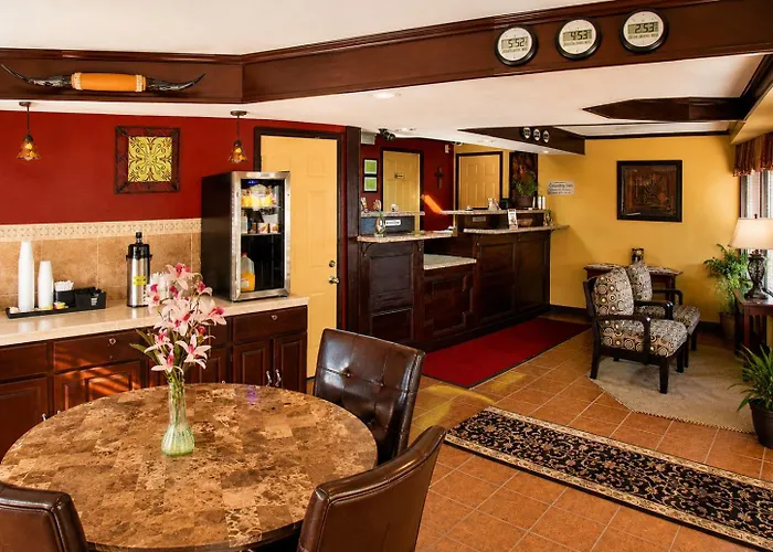 Country Inn Sterling