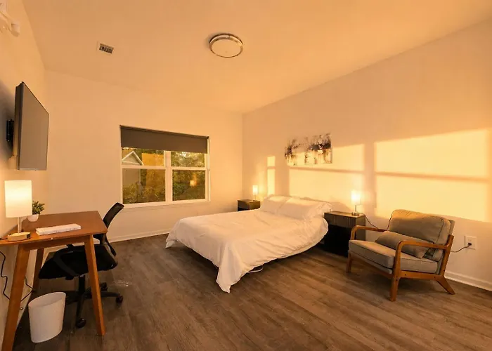 Silver Comet Motel Modern Boutique Suite
