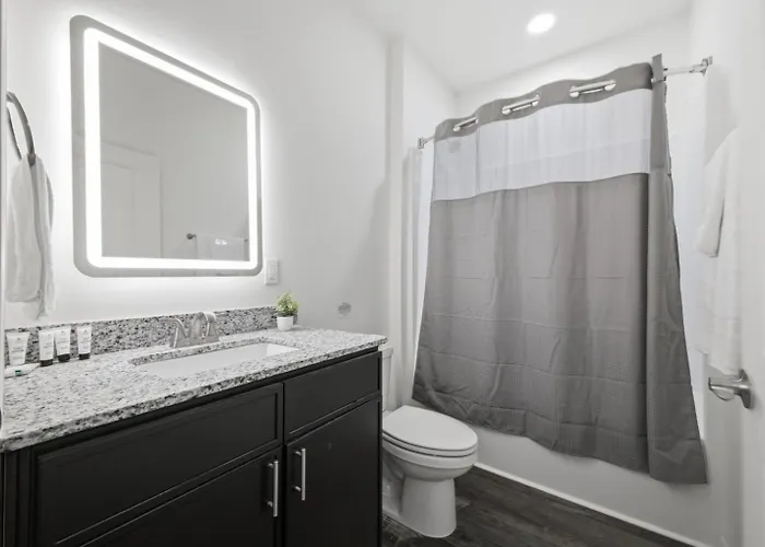 Silver Comet Motel Modern Boutique Suite