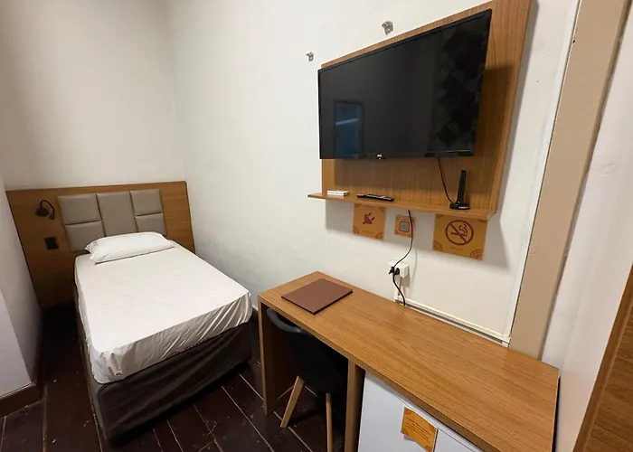 Reviver Hostel