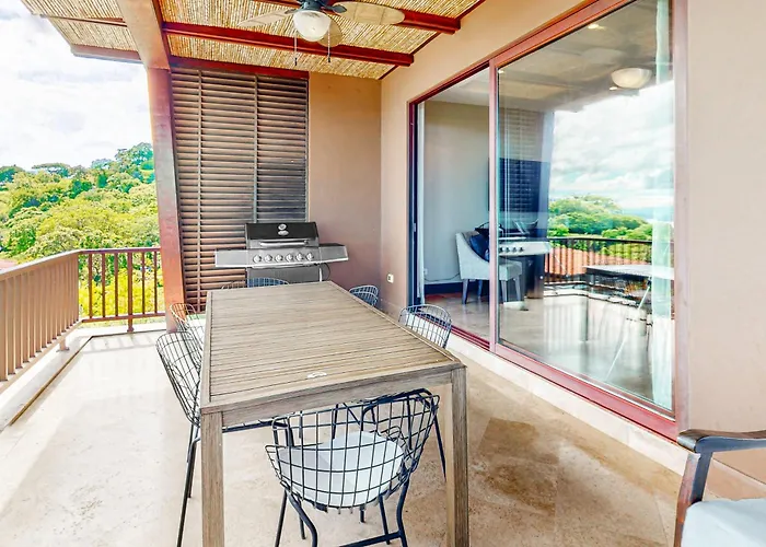 Ocean-View Ocotal Villa, Balcony & Pool