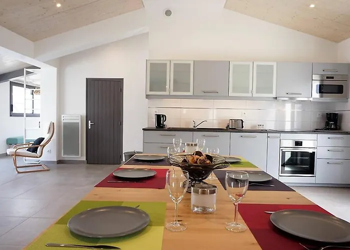 Maison en bord de mer à Noirmoutier : 3 chambres, jardin clos, internet, parking, plage à 250m - FR-1-224B-646