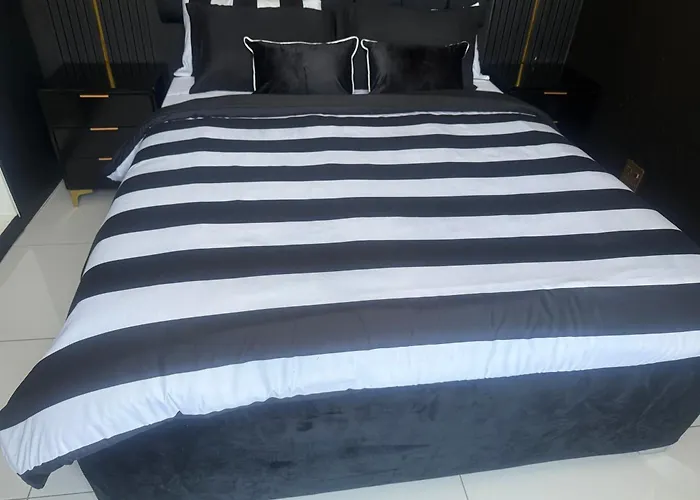 Imbewulifestyleestate - The Nguni