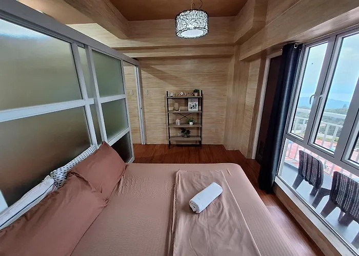 Tagaytay Staycation By Naya And Darla W Free Swimming Pool, Wifi & Netflix