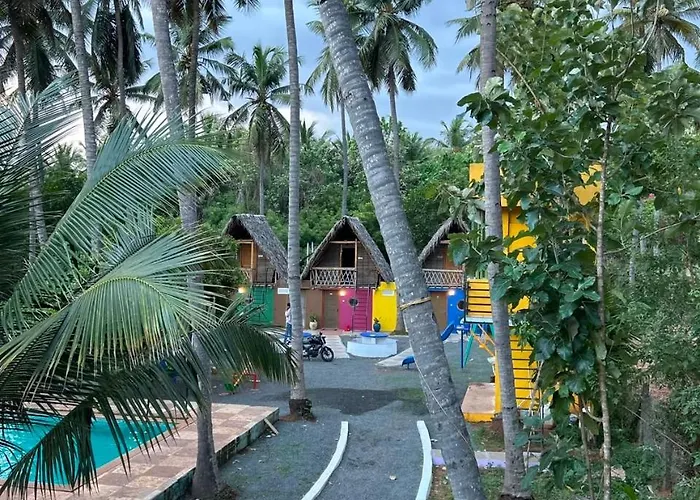Nature Land - Play & Hutstay