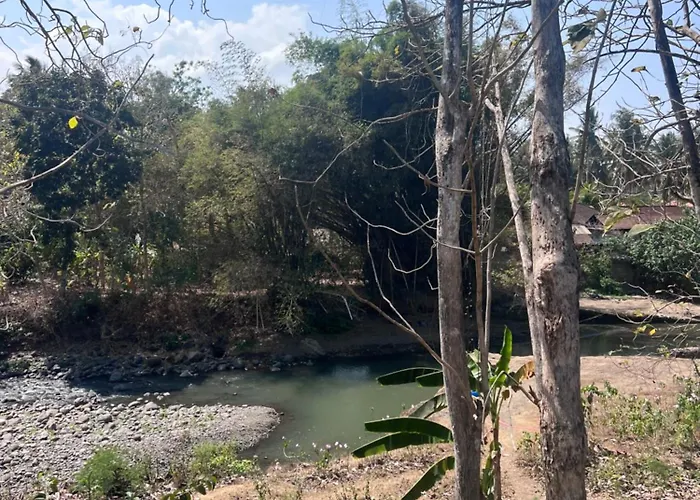 Private River House