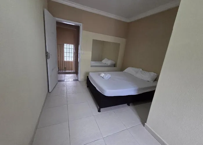 Alameda Hostel