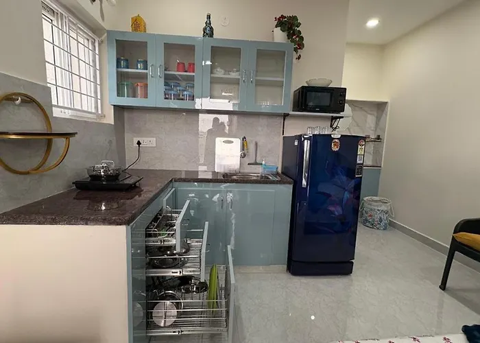 Nelavanka Homes - Fully Furnished Pent House - 1Rk