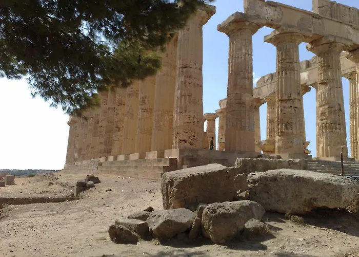 Villa Butterfly A Sea And History