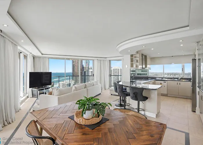 Peninsula Apartments Hosted By Gold Coast Holiday Stays