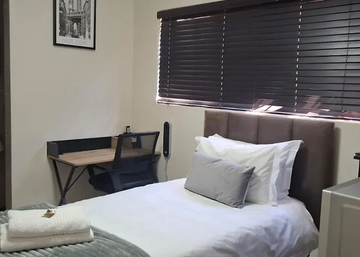 Klyne Jiweel Guesthouse