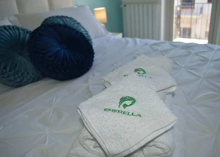 Emerella Guest House Siderno Beach