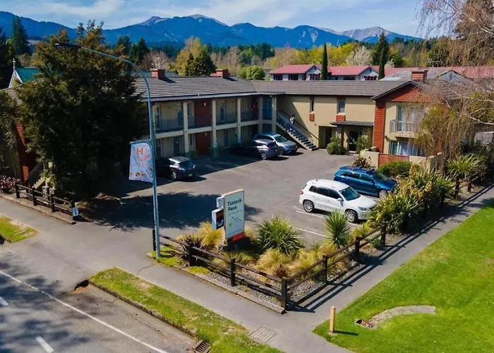 Tussock Peak Lodge