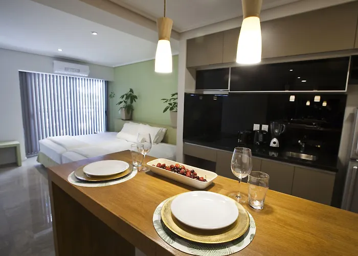 Le Montreal Apartments