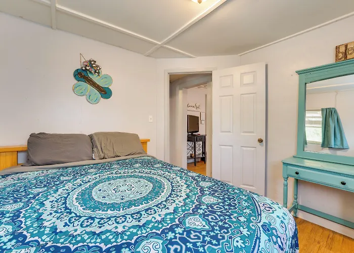 'Cabana Sol' Cabin: 4 Mi To Garner State Park