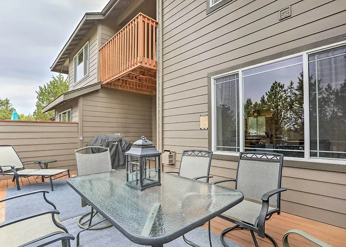 Charming Redmond Townhome W/ Resort Amenities
