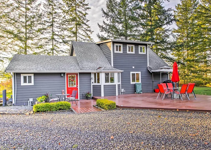 Peacock Hill Retreat On 1 Acre, 1 Mi To Harbor