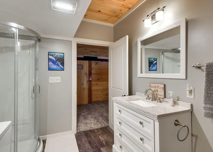 Secluded Home W/ Fire Pit, 8 Mi To Cannon Mountain