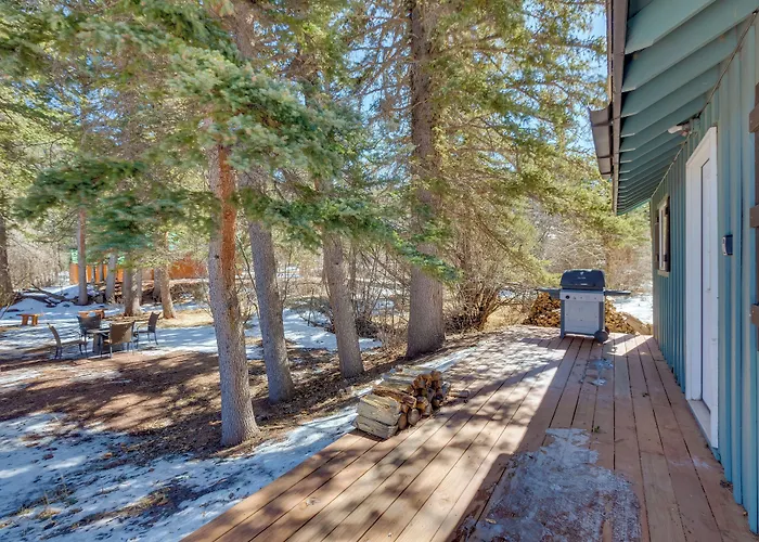 Colorado Mountain Retreat On Cucharas River!