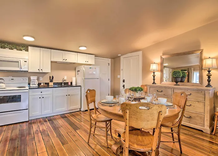 Chic Main Street Retreat < 7 Mi To Ky Horse Park!