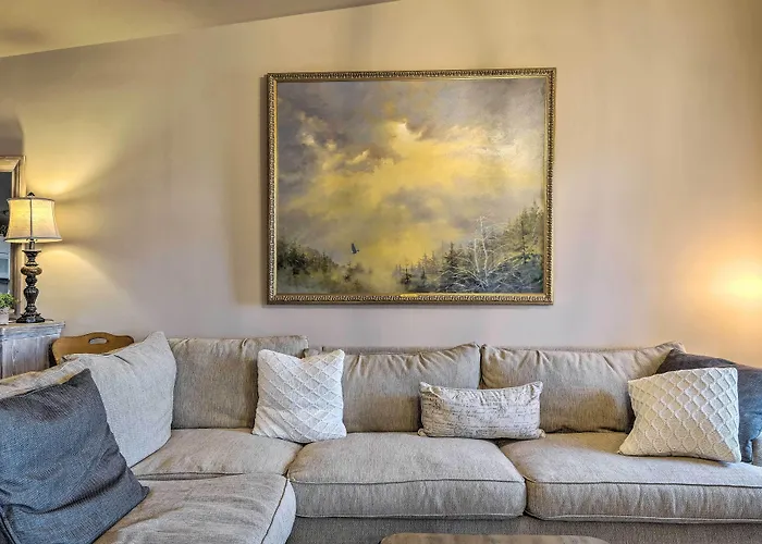 Chic Main Street Retreat < 7 Mi To Ky Horse Park!