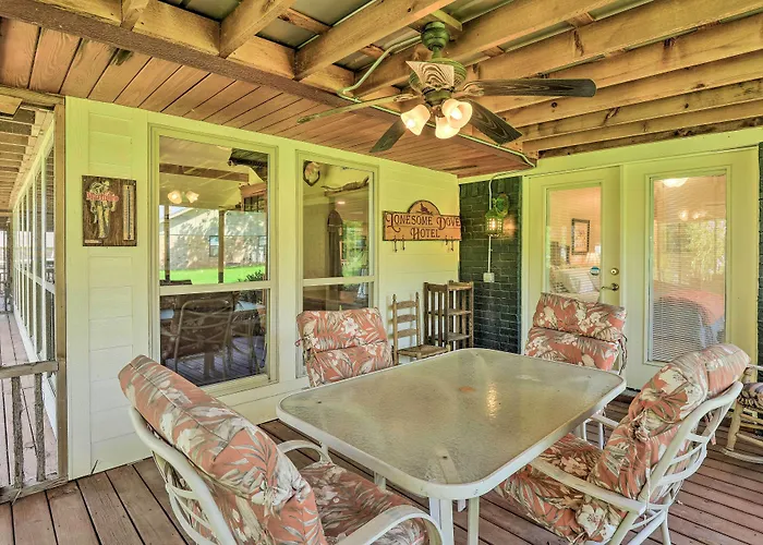 Granbury Lakefront Escape W/ Boat Dock & Slip!