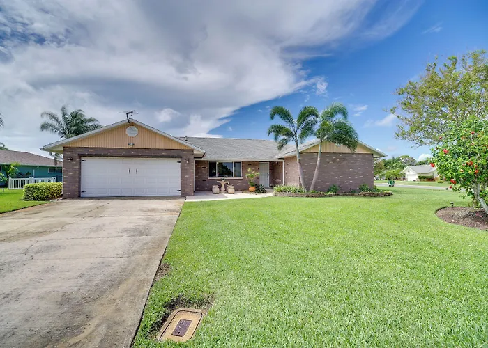 Waterfront Merritt Island Vacation Rental W/ Pool!