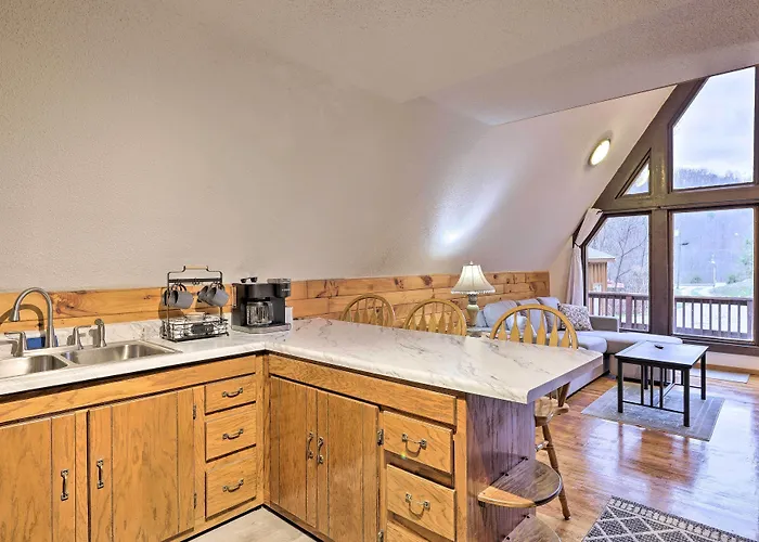 Cozy Yatesville Lake Cabin Rental In Louisa!