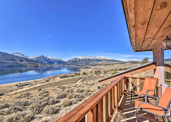 Luxe Twin Lakes House W/ Mountain & Lake Views!