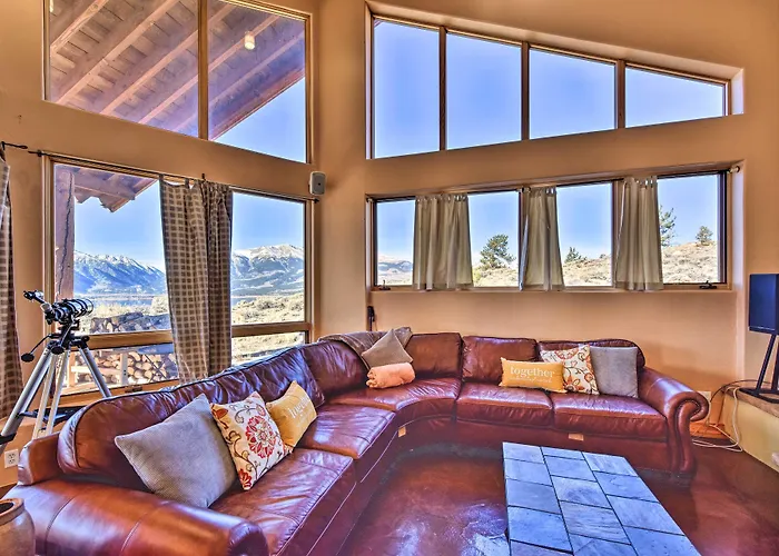 Luxe Twin Lakes House W/ Mountain & Lake Views!