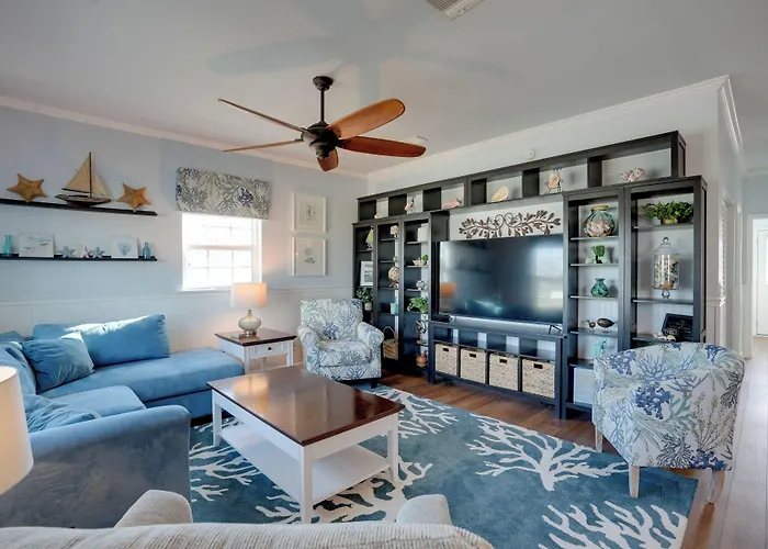 Fort Myers Home Near Sanibel Island Causeway