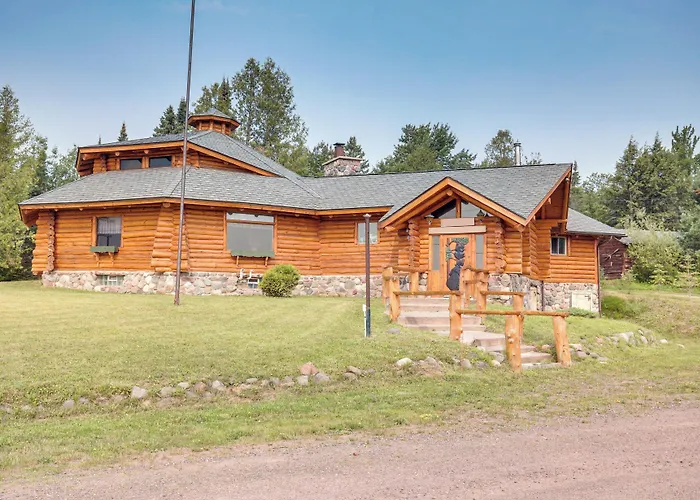Ironwood 'Superior Home' ~ 4 Mi To Big Powderhorn!