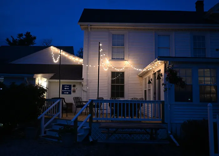 Yardarm Motel