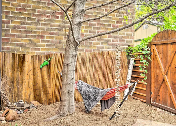 Luxury Spa Retreat: Private Courtyard & More!