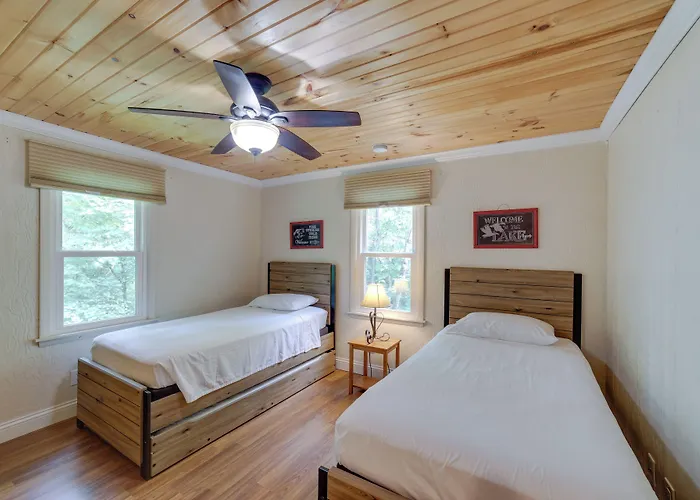 Waterfront Monticello Home W/ Fire Pit & Deck!
