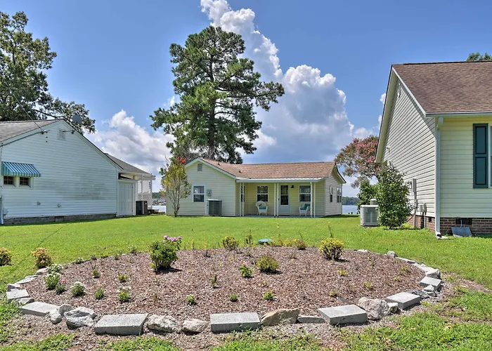 Romantic Waterfront Abode With Patio & Dock!