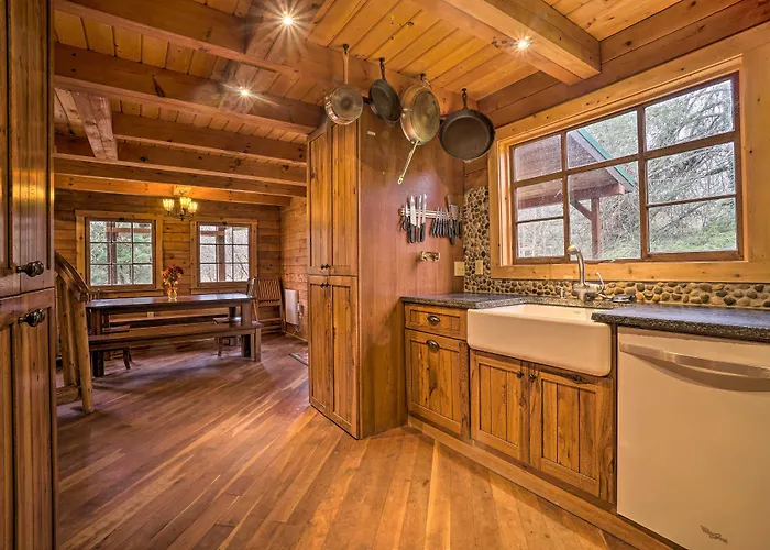 Scenic Log Cabin With Fire Pit & Stocked Creek!