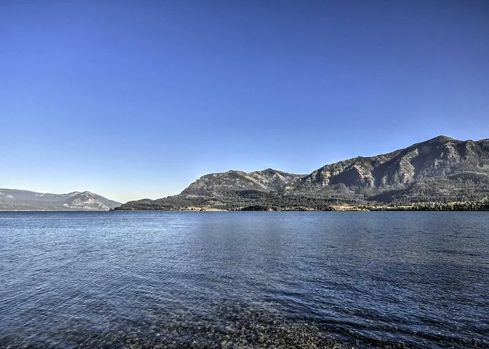 Scenic Studio W/ Loft & View Of The Columbia River