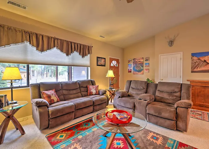 Arizona Home W/ Patio, Fire Pit & Gas Grill