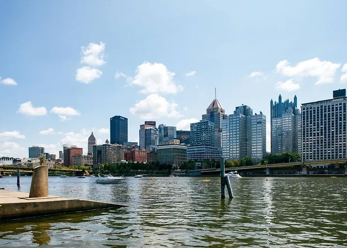 Abode Pittsburgh - Downtown Convention Center