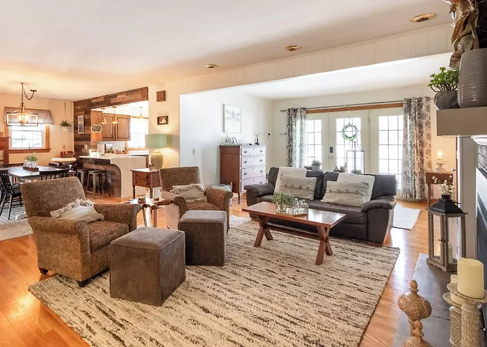 Quaint Elkton Home Near Shenandoah National Park!