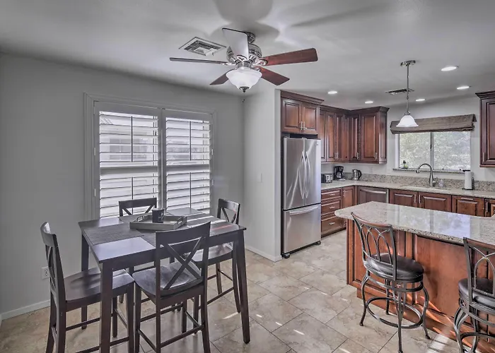 Parker Home On The Colorado River W/ Views!
