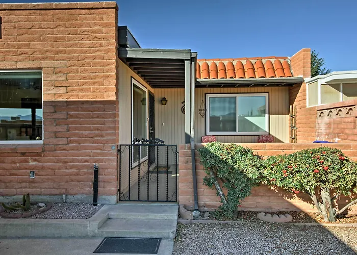 Green Valley Townhome W/ Patio & Resort Amenities