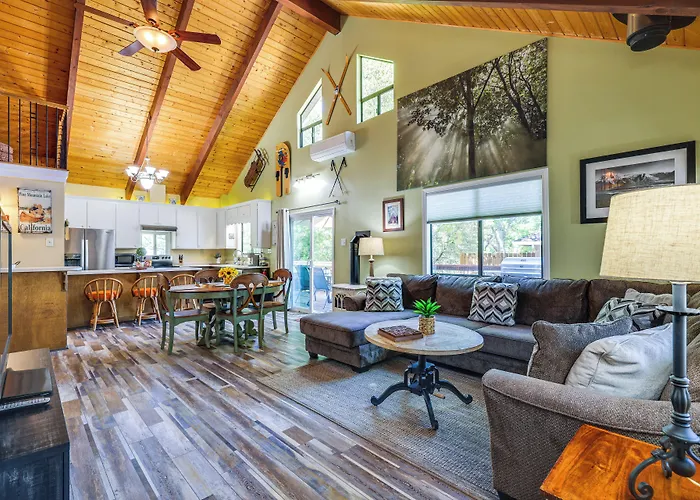 Groveland Home - Walk To Pine Mountain Lake!